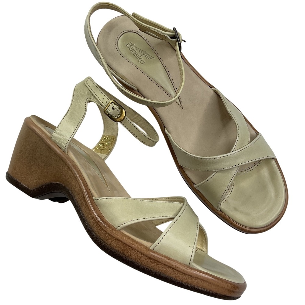 Dansko Womens Beige Leather Wedge Sandals Strappy Ankle Strap Size 39 Portugal
